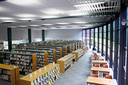 玉川図書館